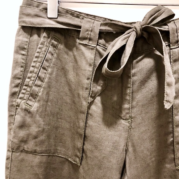 LOFT Olive Cropped Cargo Pants Size 2P - Picture 8 of 8